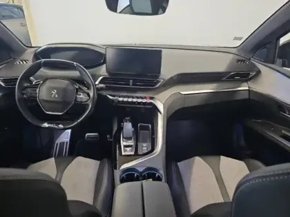 Photo 12 Peugeot 3008  HYBRID 225ch GT Pack e-EAT8