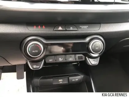 Photo 10 Kia Stonic  1.0 T-GDi 100ch Active