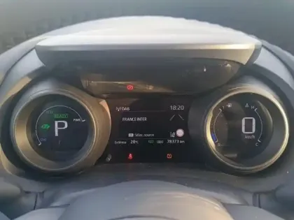 Photo 28 Toyota Yaris  Cross 116h Design MY22