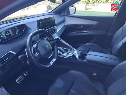 Photo 14 Peugeot 3008  HYBRID 225ch GT Pack e-EAT8 /Attelage