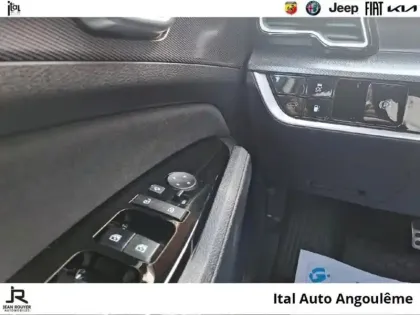 Photo 14 Kia Sportage Gén. V Ph1 GT-line Premium 5