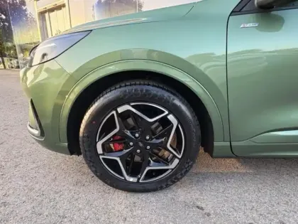 Photo 4 Ford Kuga  2.5 Duratec 180ch Hybrid FlexiFuel ST-Line Powershift