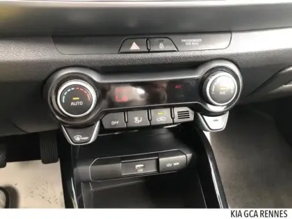 Photo 10 Kia Stonic  1.0 T-GDi 100ch Active