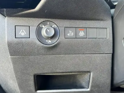 Photo 14 DS DS 7  Crossback BlueHDi 180ch Grand Chic Automatique