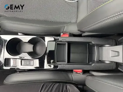 Photo 133 Peugeot 2008  Electrique 54 kWh 156 ch