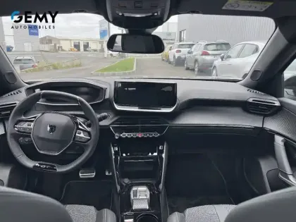 Photo 57 Peugeot 2008  Electrique 54 kWh 156 ch