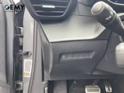 Photo 91 Peugeot 2008  Electrique 54 kWh 156 ch