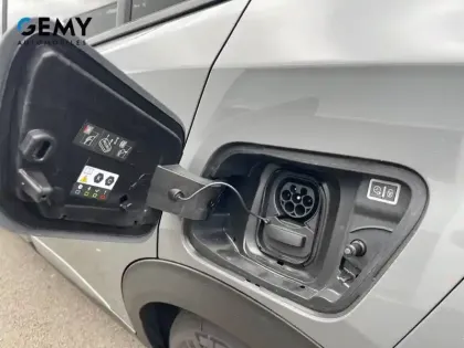 Photo 74 Peugeot 2008  Electrique 54 kWh 156 ch