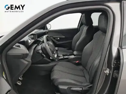 Photo 25 Peugeot 2008  BlueHDi 110 S&S BVM6