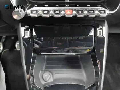 Photo 36 Peugeot 2008  BlueHDi 110 S&S BVM6