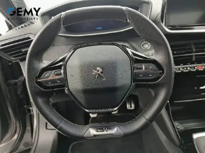 Photo 29 Peugeot 2008  BlueHDi 110 S&S BVM6