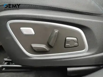 Photo 38 Renault Espace  E-Tech full hybrid 200 GSR2