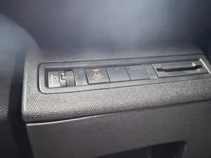 Photo 37 Peugeot 3008  BlueHDi 130ch S&S EAT8