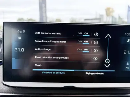 Photo 41 Peugeot 3008  BlueHDi 130ch S&S EAT8