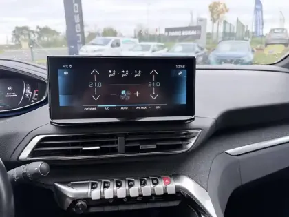 Photo 25 Peugeot 3008  BlueHDi 130ch S&S EAT8