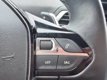 Photo 32 Peugeot 3008  BlueHDi 130ch S&S EAT8