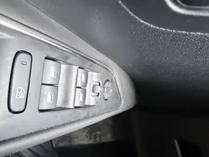 Photo 36 Peugeot 3008  BlueHDi 130ch S&S EAT8