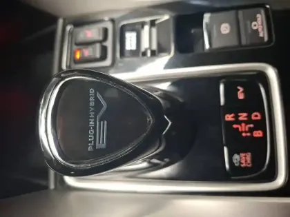 Photo 31 Mitsubishi Eclipse  Cross 2.4 MIVEC PHEV Twin Motor 4WD