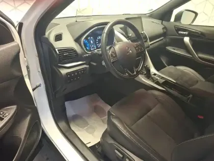 Photo 6 Mitsubishi Eclipse  Cross 2.4 MIVEC PHEV Twin Motor 4WD