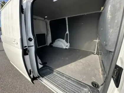 Photo 19 Volkswagen Transporter  6.1 VAN L1H1 2.0 TDI 150 DSG7 4MOTION BUSINESS