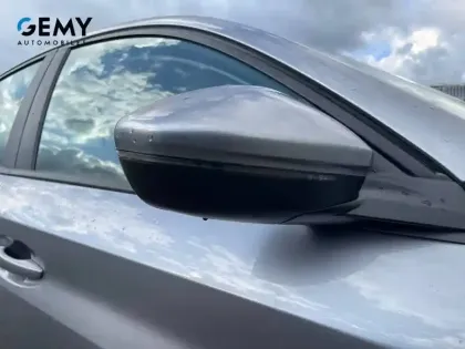 Photo 25 Peugeot 208  PureTech 75 S&S BVM5