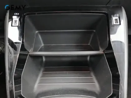 Photo 64 Peugeot 208  PureTech 75 S&S BVM5