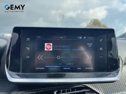 Photo 17 Peugeot 208  PureTech 75 S&S BVM5