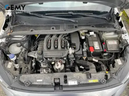 Photo 11 Peugeot 208  PureTech 75 S&S BVM5