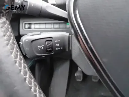 Photo 34 Peugeot 5008  BlueHDi 130ch S&S BVM6