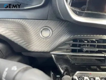 Photo 44 Peugeot 2008  Electrique 136 ch