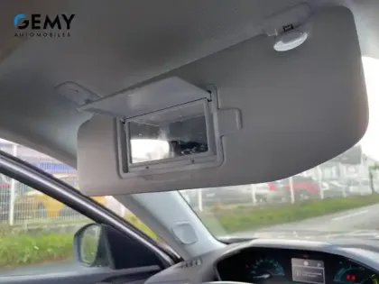 Photo 30 Peugeot 2008  Electrique 136 ch