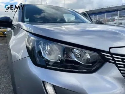 Photo 18 Peugeot 2008  Electrique 136 ch