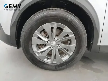 Photo 57 Peugeot 2008  Electrique 136 ch