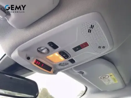 Photo 29 Peugeot 2008  Electrique 136 ch