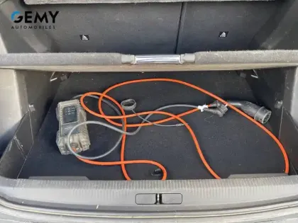 Photo 40 Peugeot 2008  Electrique 136 ch