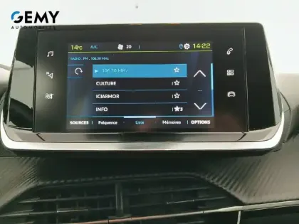 Photo 60 Peugeot 2008  Electrique 136 ch