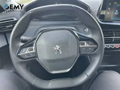 Photo 24 Peugeot 2008  Electrique 136 ch