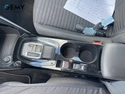 Photo 32 Peugeot 2008  Electrique 136 ch