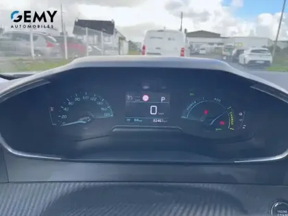 Photo 25 Peugeot 2008  Electrique 136 ch