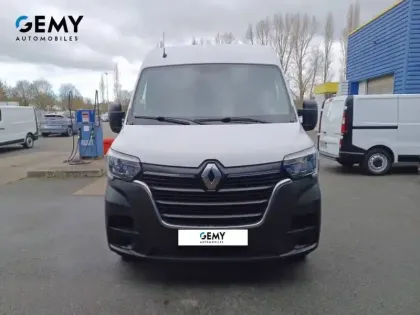 Photo 39 Renault Master  FGN TRAC F3500 L2H2 BLUE DCI 135