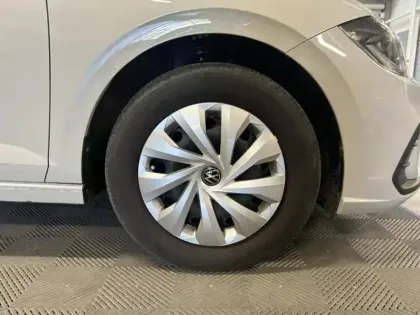 Photo 13 Volkswagen Polo  1.0 MPI 80 S&S BVM5