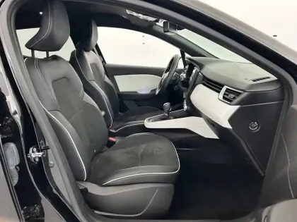 Photo 13 Renault Clio  E-Tech 140