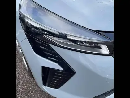 Photo 21 Renault Clio  Blue dCi 100