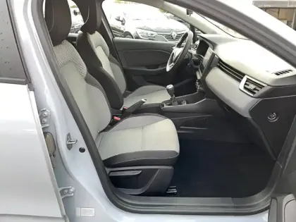 Photo 13 Renault Clio  Blue dCi 100