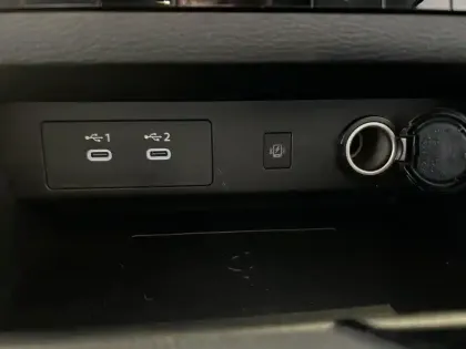 Photo 8 Mitsubishi Outlander  2.4 MIVEC PHEV 306 4WD