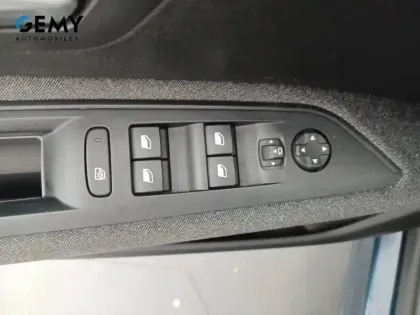 Photo 11 Peugeot 5008  BlueHDi 130ch S&S EAT8