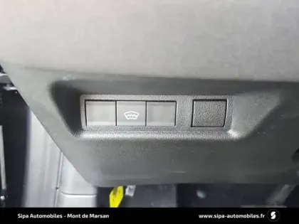 Photo 19 Alfa Romeo Junior  1.2 Ibrida 145 ch eDCT6