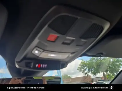 Photo 17 Alfa Romeo Junior  1.2 Ibrida 145 ch eDCT6