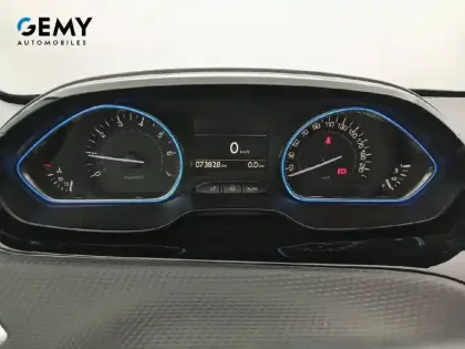 Photo 15 Peugeot 2008  1.2 PureTech 110ch S&S BVM5