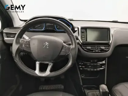 Photo 7 Peugeot 2008  1.2 PureTech 110ch S&S BVM5